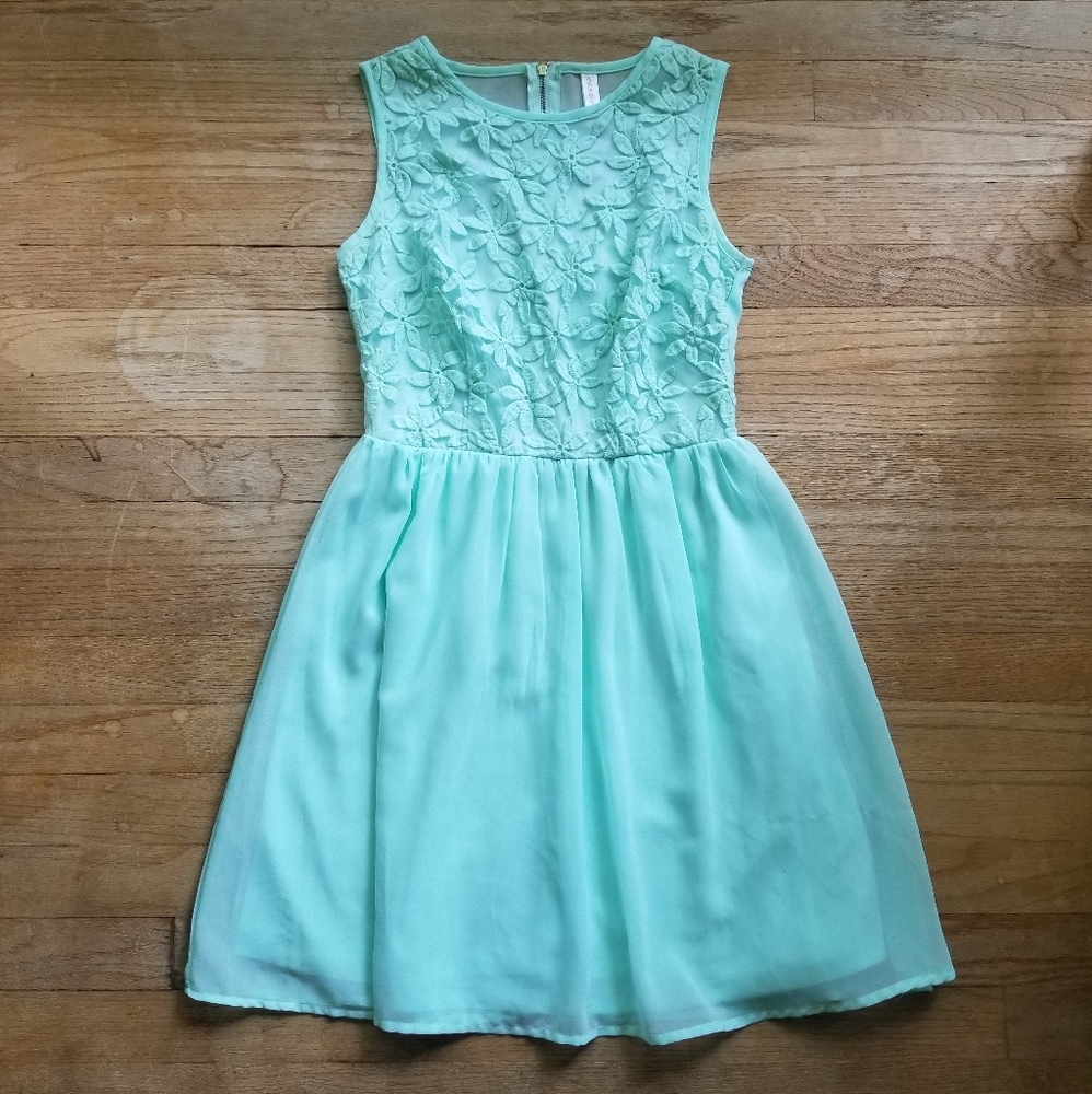 Xhilaration Mint Skater Dress Size S